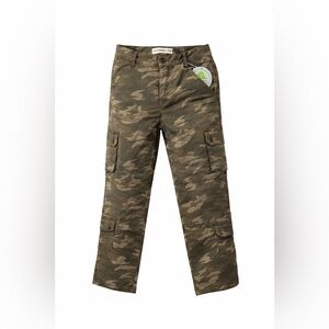 Lovegen Camo Cargo Pants Straight Leg Utility Pants Size 11/31 NWT